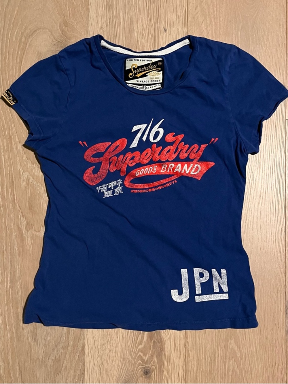 Vintage 2000s SuperDry Graphic T Shirt Blue 76 Superdry JPN Print